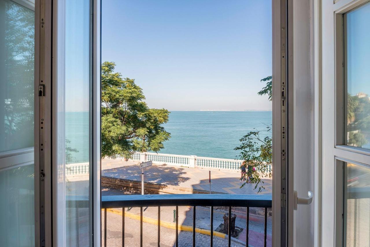 Apto Argueelles Vistas A La Bahia Cadiz Ngoại thất bức ảnh
